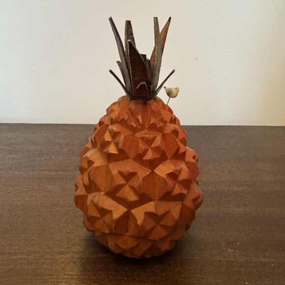 Wooden Pineapple with Bird Hand Carved MCM Vintage Hospitality Welcome Fruit - Picture 5 of 11
